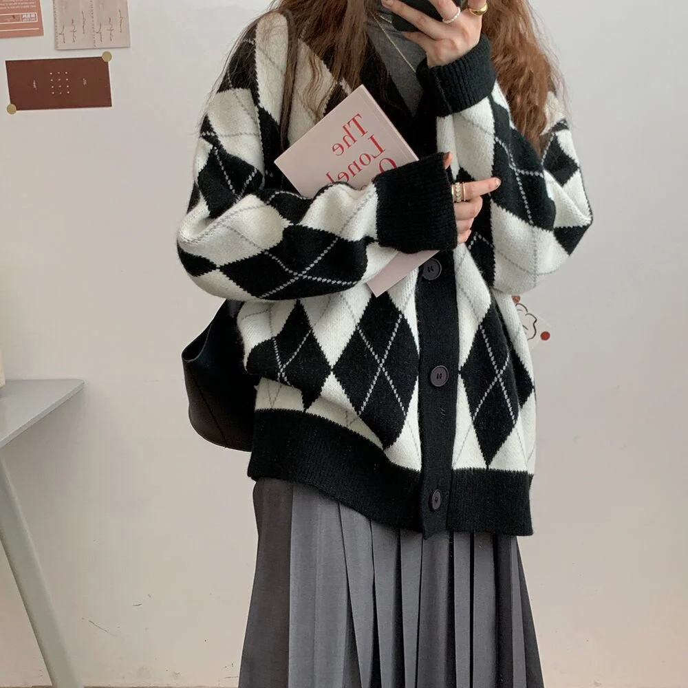 Korean Oversize Cardigan Winter Tops Women Knitted Argyle Sweater Loose Single Breast Students Knitwear Pink Knit Sweat Femme
