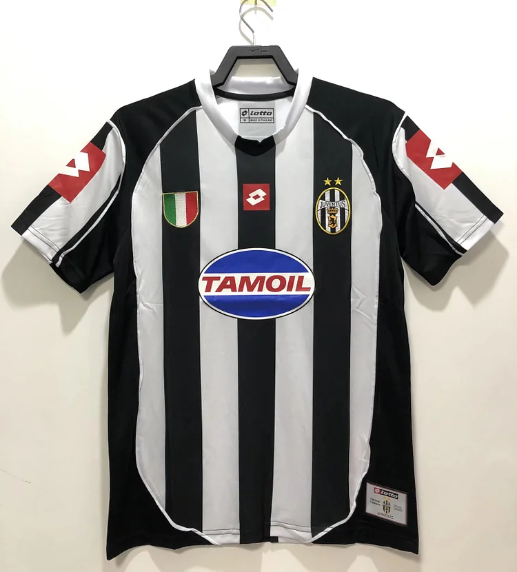 2002/2003 Juventus home retro jersey