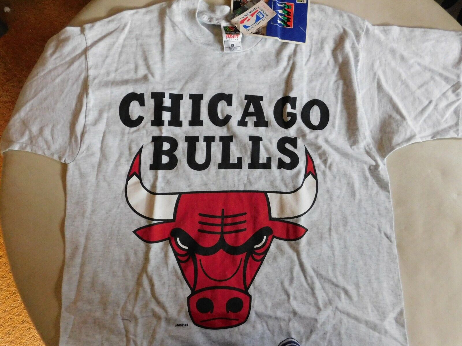 Chicago Bulls Official Product Large T3