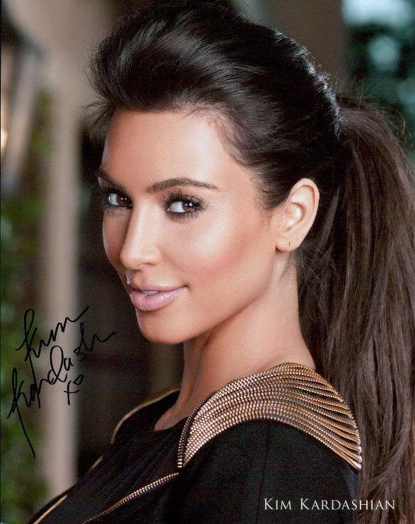 Kim Kardashian signed 8x10 Photo Poster painting In-person