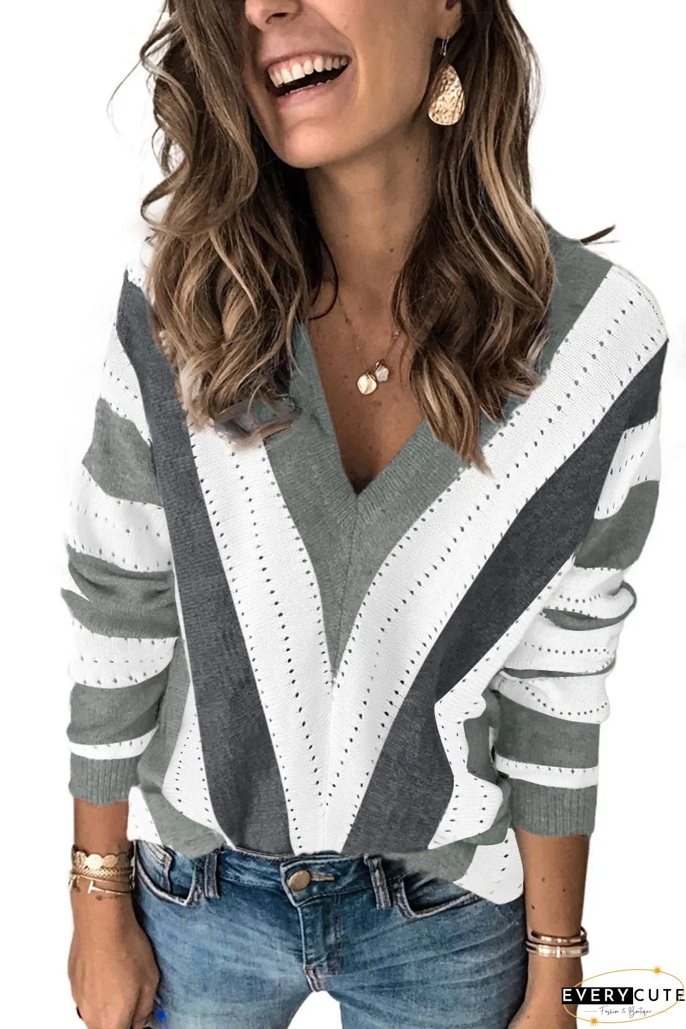 V-Neck Long Sleeve T-Shirt with Color Blocking