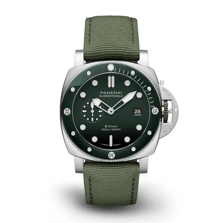 Panerai Submersible QuarantaQuattro ESteel™ Verde Smeraldo