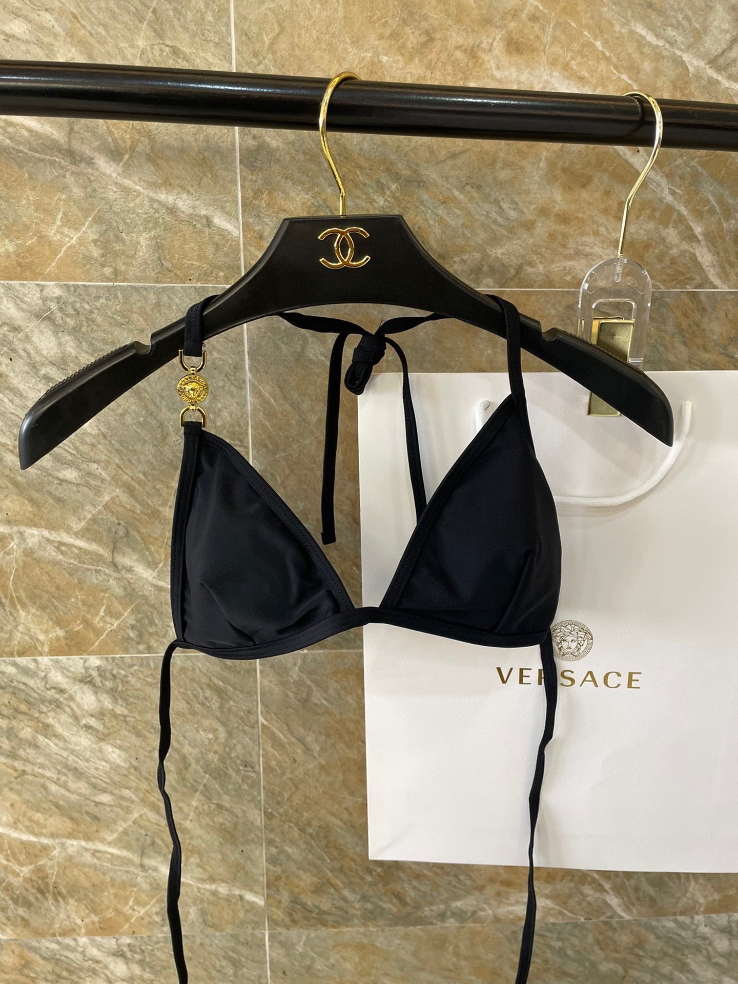 E3f3f14cd16e659093bd93205dd4b65c