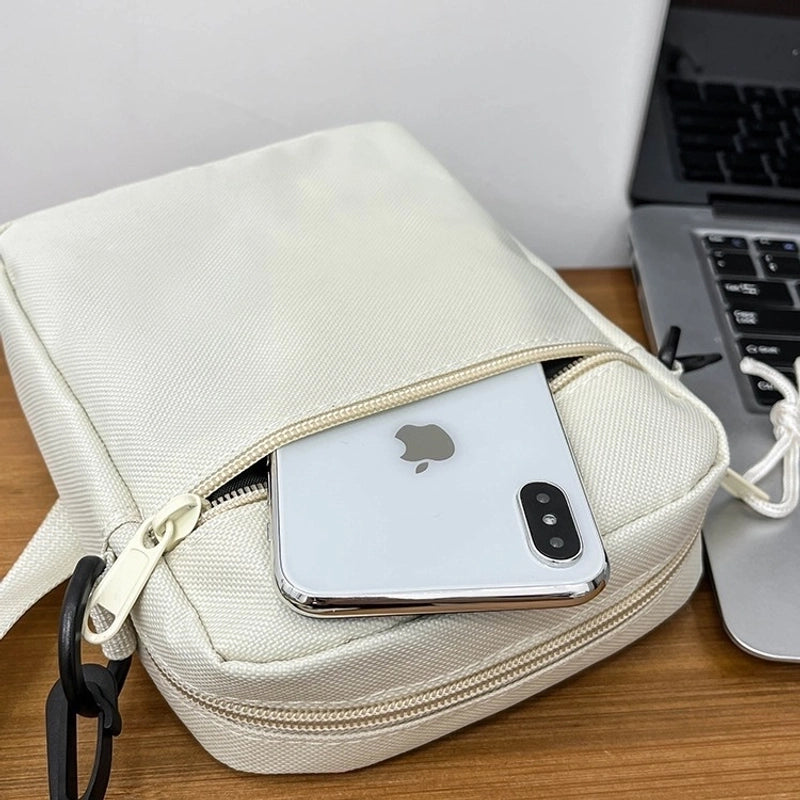 Men’s Nylon Solid Color Streetwear Square Zipper Shoulder Bag