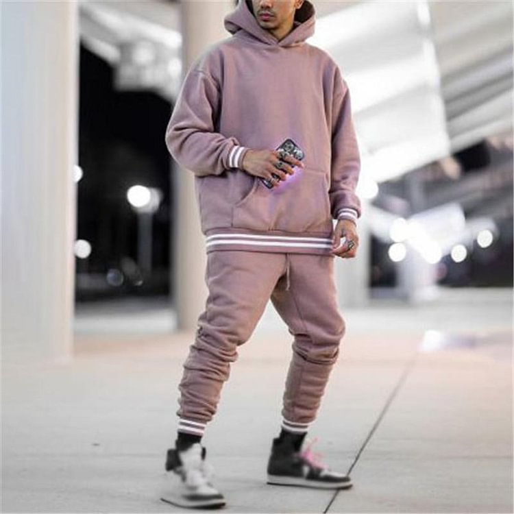 Men's hooded winter sports and leisure suit