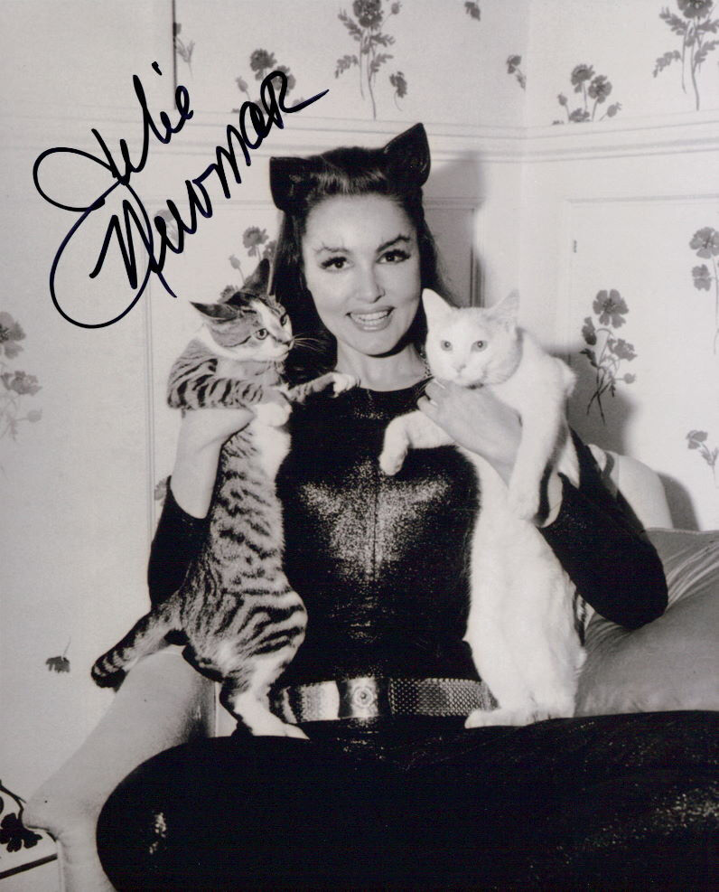 Julie Newmar (Batman) signed authentic 8x10 Photo Poster painting COA