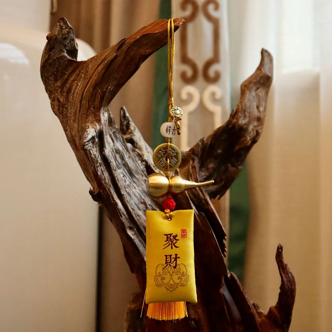 Chinese Silk Embroidery Lucky Bag