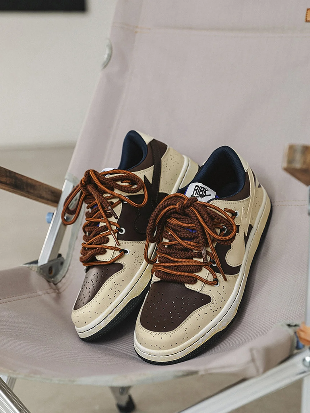 American High Street Love Sneakers For Couples