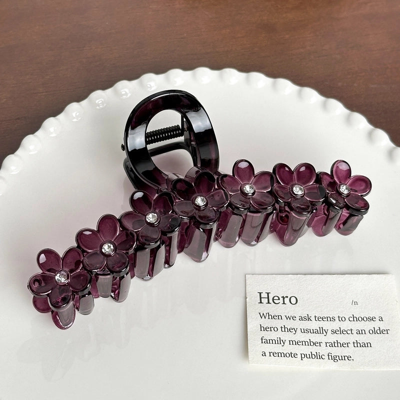 Women’s Retro Flower Plastic Resin Flowers Hair Claws