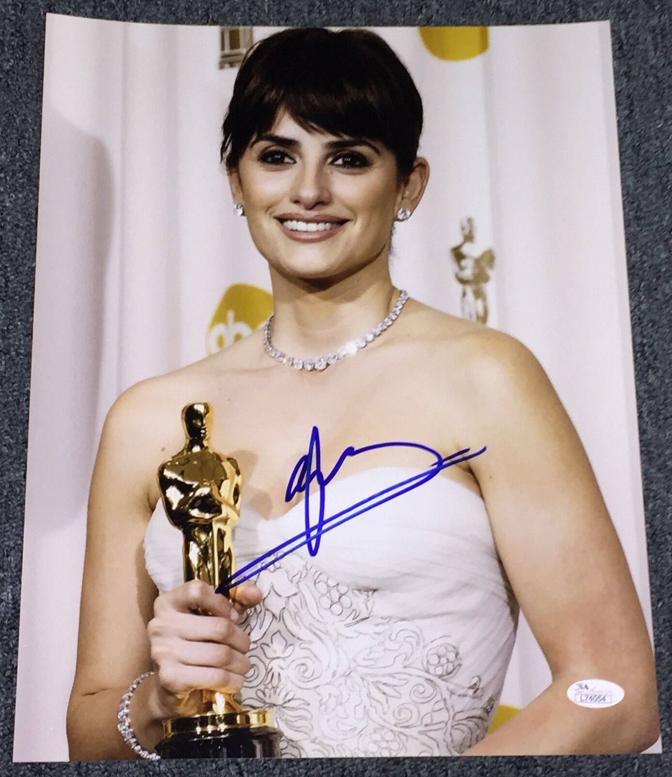 PENELOPE CRUZ SIGNED AUTOGRAPH SEXY OSCARS BABE HOT SIMLE 11X14 Photo Poster painting JSA Y74054