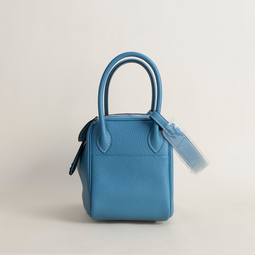 Lindy 26cm Clemence leather CK75 Blue jean PHW