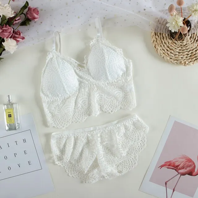 Billionm New Lace Breast Wrap Set Sross Straps Push Up Wireless Bra Comfortable breathable Underwear Panties For Women
