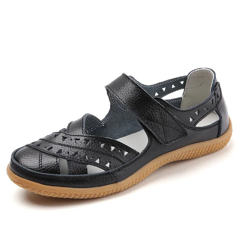 New Genuine Leather Women's Summer Sandals Cut-Outs Woman Flats Shoes Breathable Female Beach Loafers Soft Mother Shoe