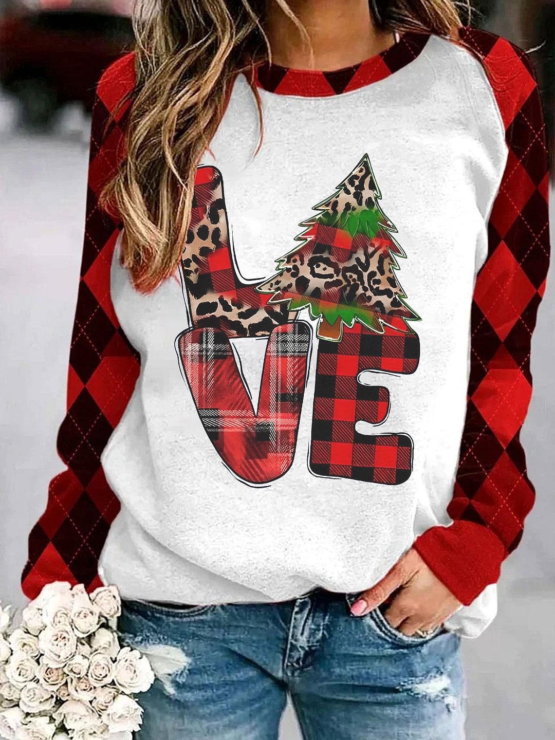 LOVE Holiday Plaid Long Sleeve Swearshirt