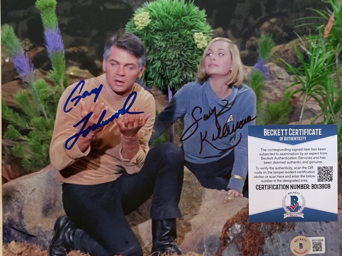 Gary Lockwood & Sally Kellerman STAR TREK Original Signed 8X10 w/Beckett COA