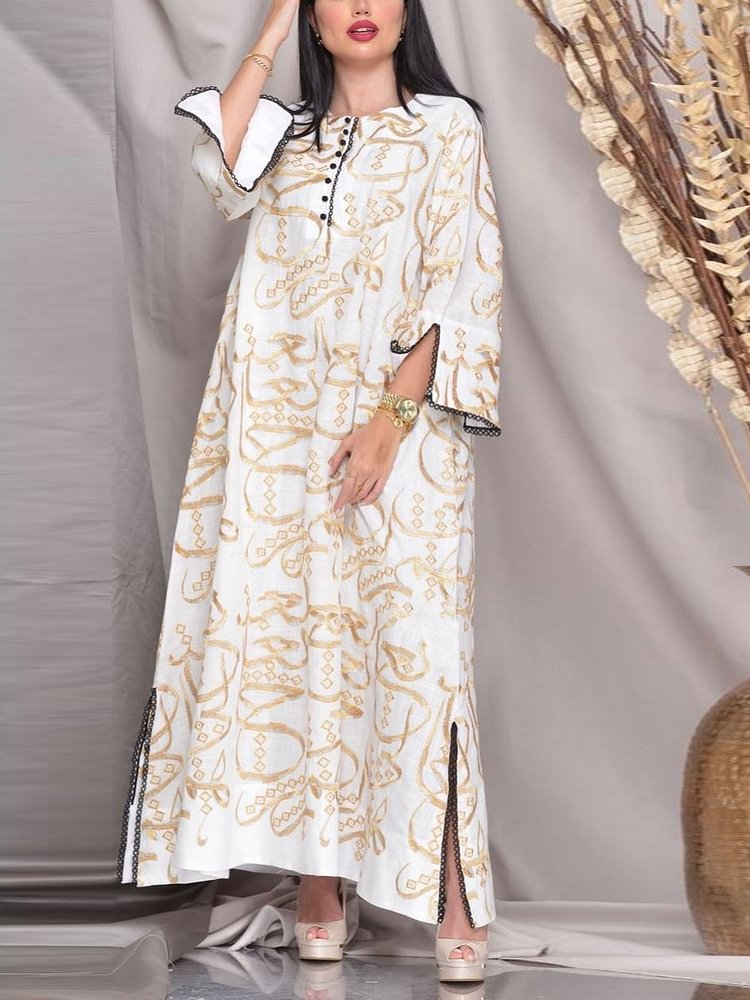 white women baggy pattern kaftan with black lace