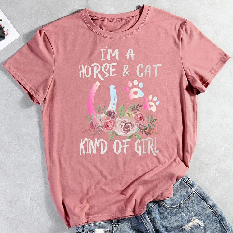 i'm a horse and cat kind of girl Round Neck T-shirt-0020652