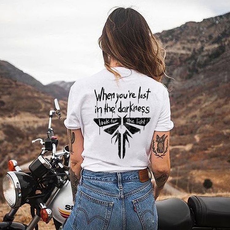BrosWear When You'Re Lost In The Darkness Look For The Light Firefly Print T-Shirt