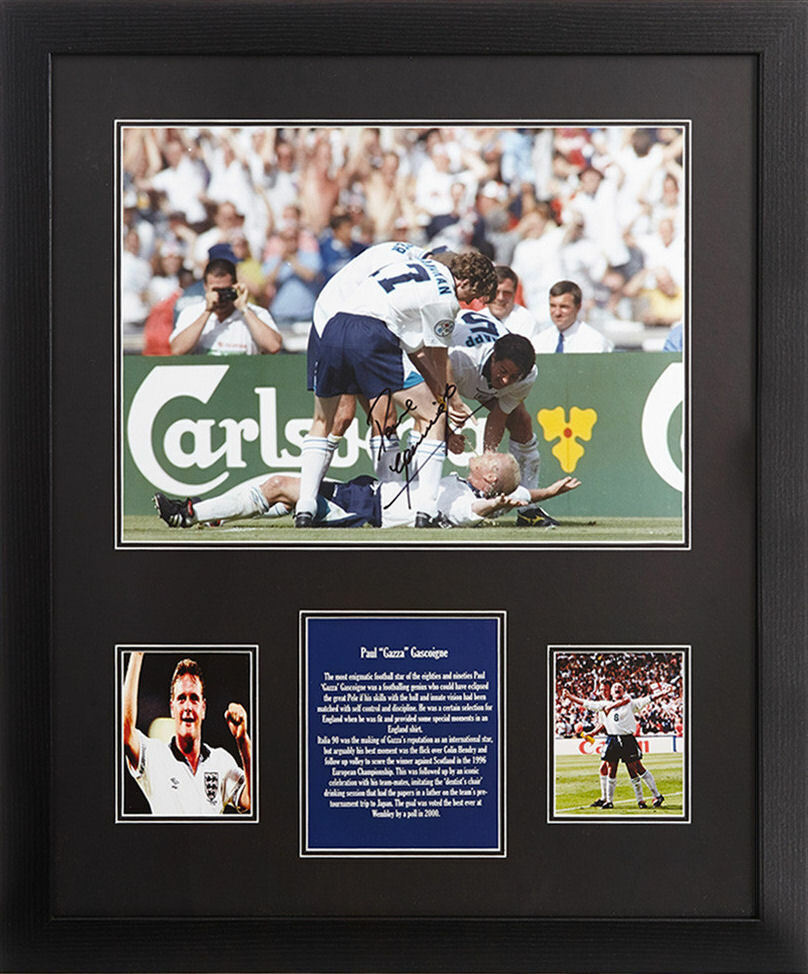 FRAMED SIGNED PAUL GAZZA GASCOIGNE ENGLAND DENTIST CHAIR Photo Poster paintingGRAPH COA PROOF