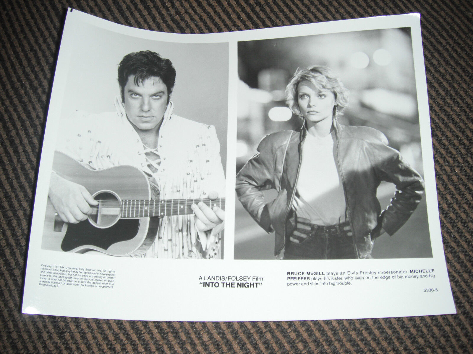 Into the Night Pfeiffer McGill Elvis B&W 8x10 Promo Photo Poster painting Original Lobby 1984