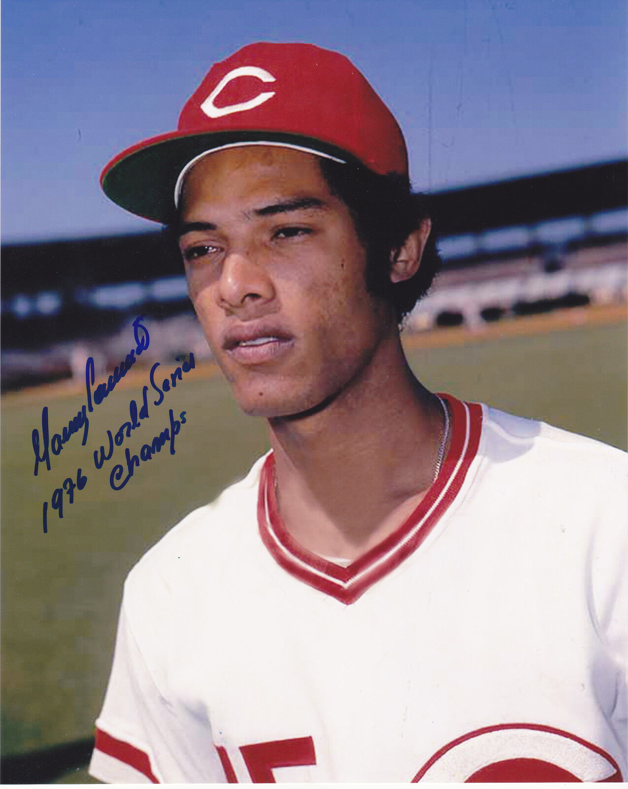 MANNY SARMIENTO CINCINNATI REDS 1976 WORLD SERIES CHAMPS ACTION SIGNED 8x10