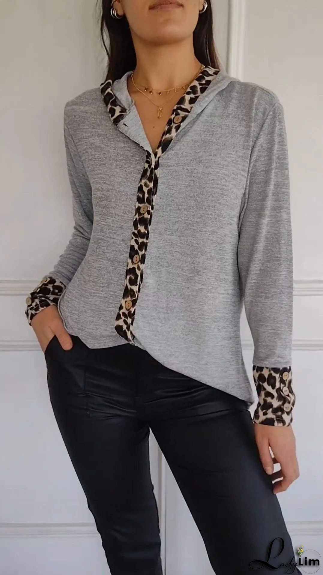 Fashionable and Effortless winter Top