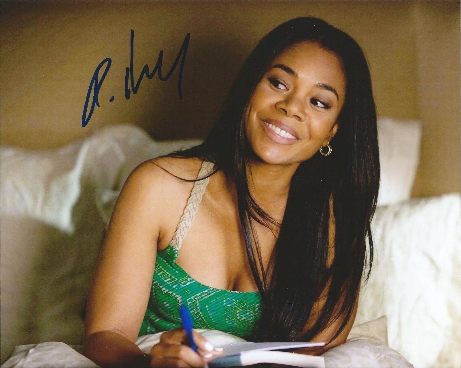 REGINA HALL signed THINK LIKE A MAN TOO 8x10 Photo Poster painting *KEVIN HART*