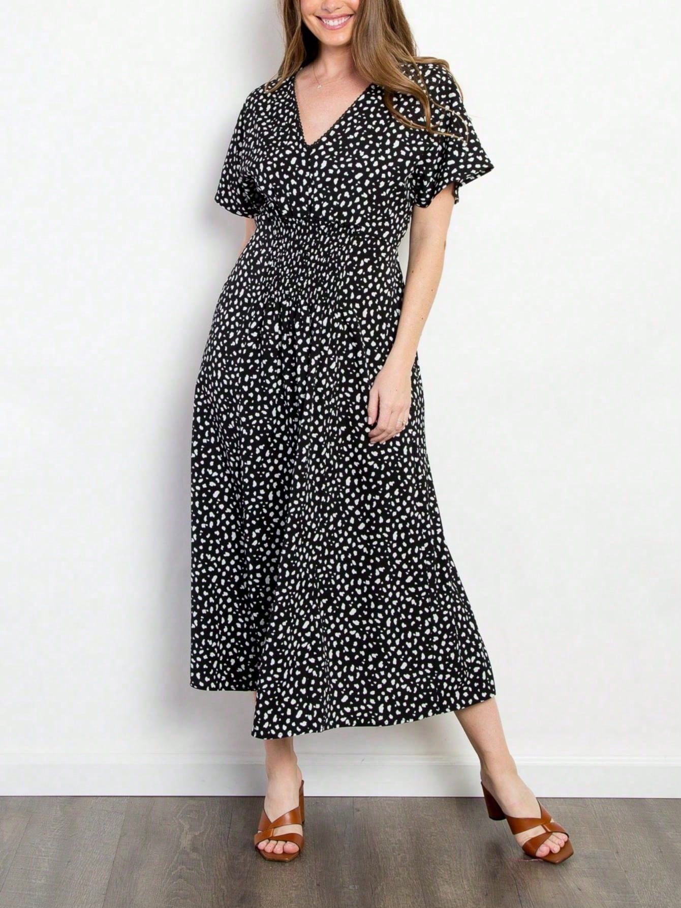 Women's Casual Maxi Dress Elegant Polka Dot Wrap Dress Black Short Flutter Sleeves V-Neck Lightweight Fabric Relaxed Fit Suitable For Spring/Summer Perfect For Outings Garden Parties And Daytime Events