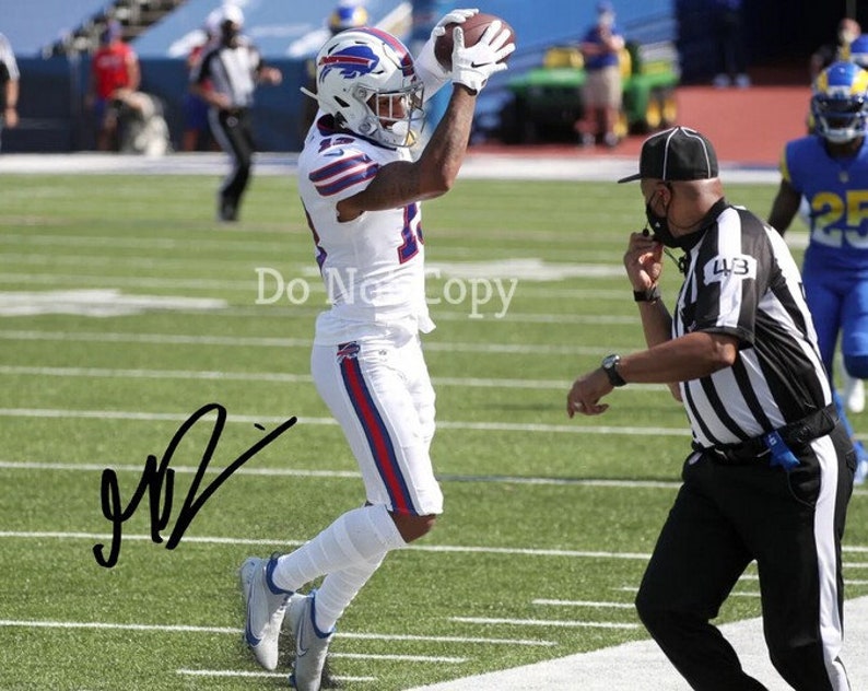 Gabriel Davis Signed Photo Poster painting 8X10 rp Autographed Buffalo Bills