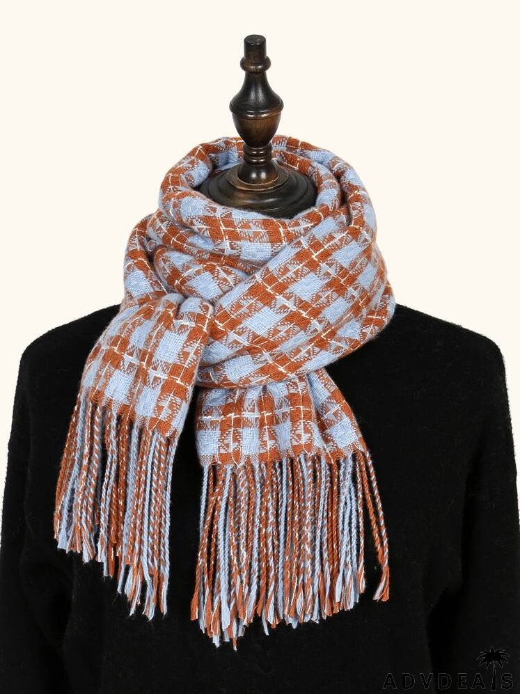 Fringe Hem Plaid Scarf