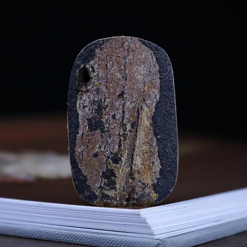 Vietnam Nha Trang Old Material Sinking Yellow Agarwood Pendant Car Hanging Agarwood Beads Necklace Amulet Pendant