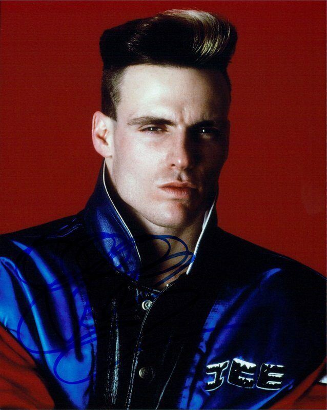 Vanilla Ice authentic signed RAPPER 8x10 Photo Poster painting W/ Certificate Autographed (A15)