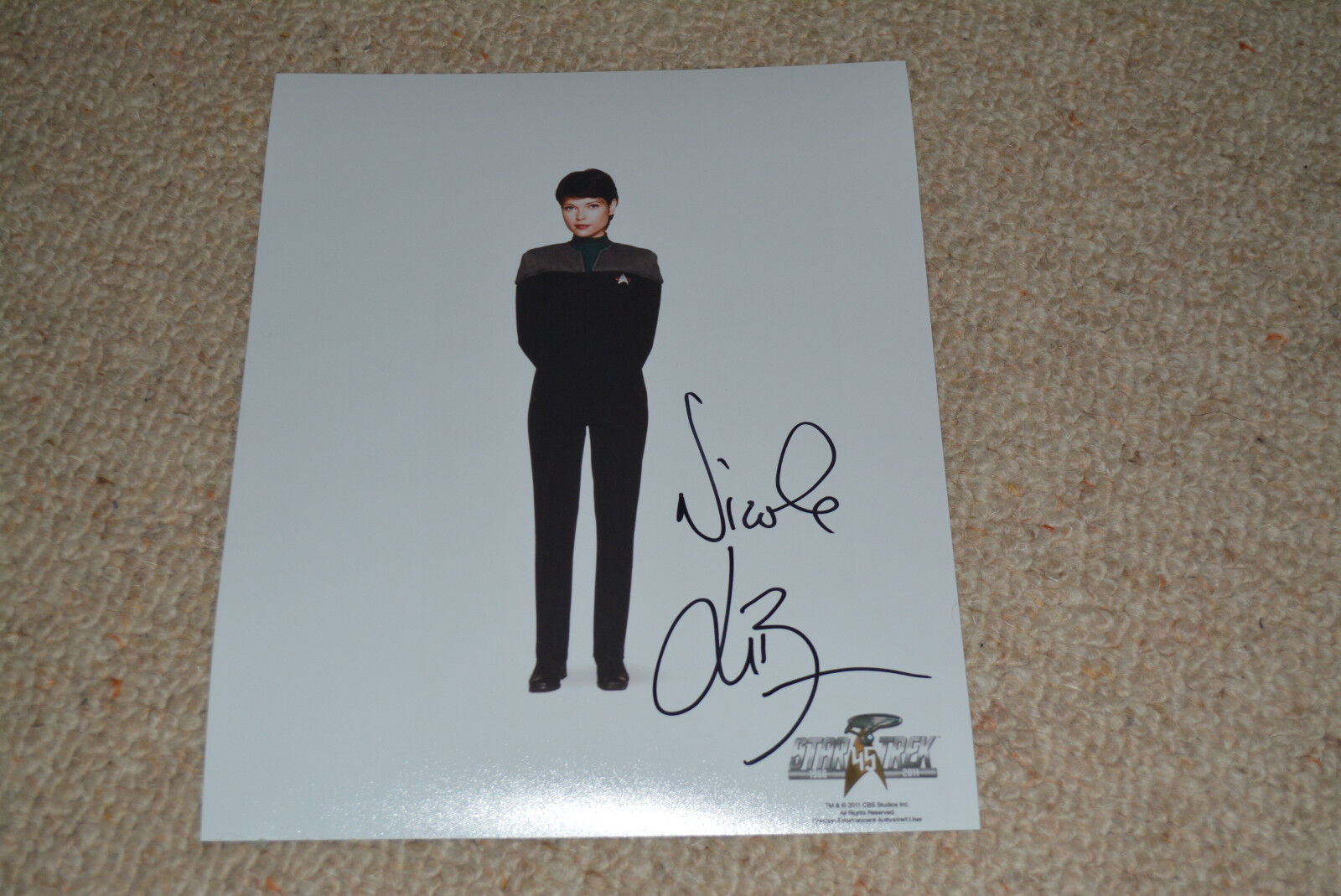 NICOLE DE BOER signed autograph 8x10 (20x25 cm) In Person STAR TREK Ezri Dax