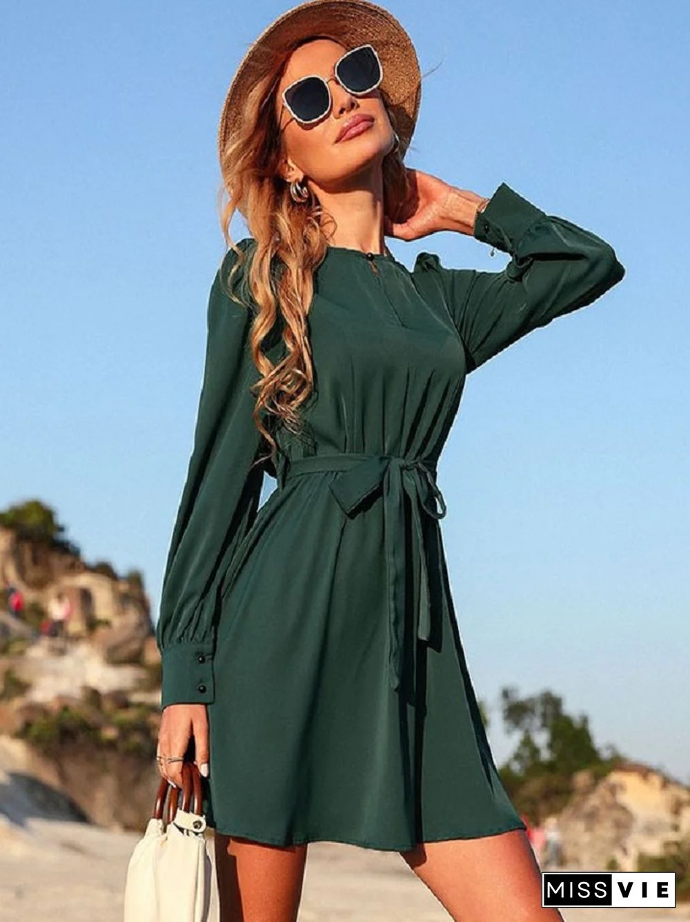 Retro Round Neck Lace-up Green Dress