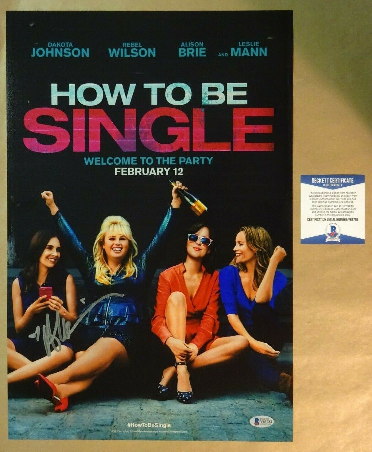 Signed ALISON BRIE Autographed HOW TO BE SINGLE 12x18