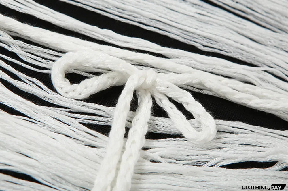 Women Solid Off Shoulder Top And Skirt Two-Piece Set