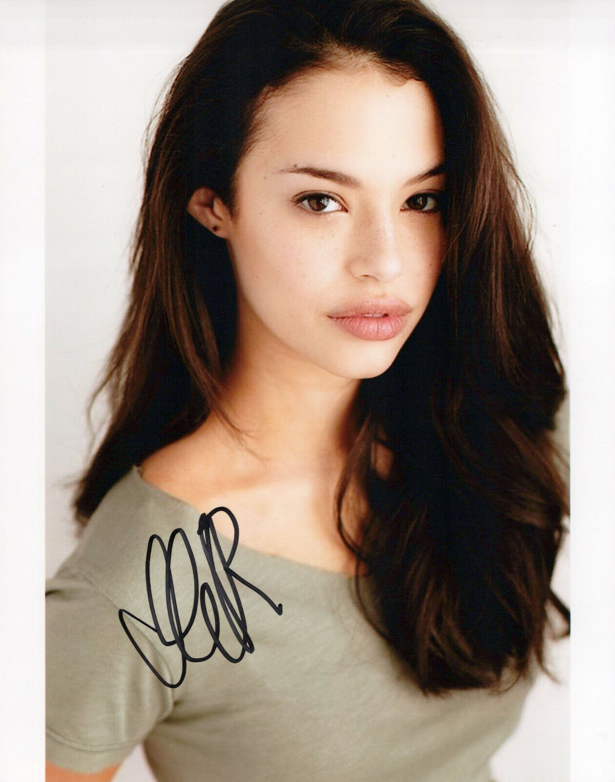 Chloe Bridges glamour shot autographed Photo Poster painting signed 8x10 #20