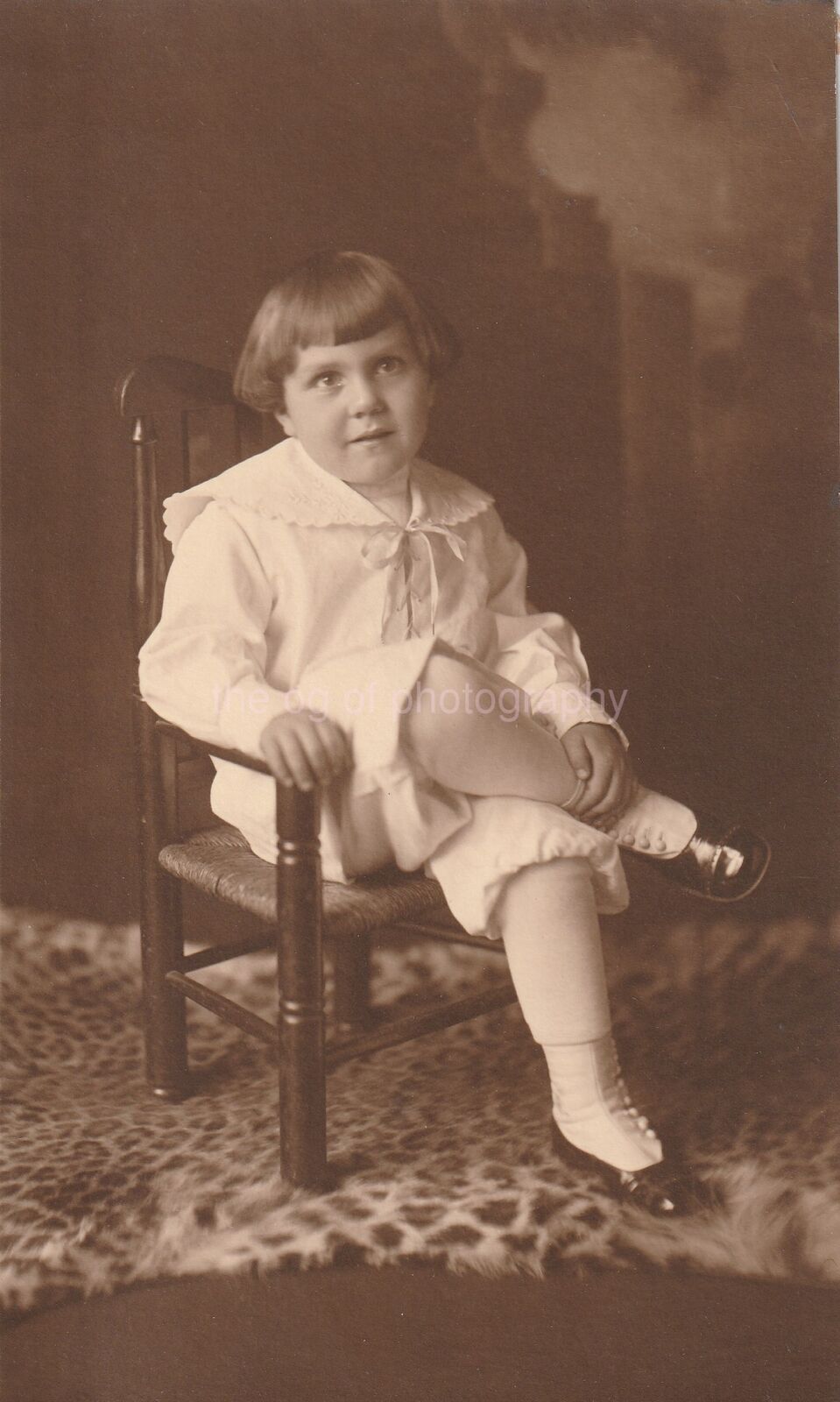 PORTRAIT OF A CHILD Vintage FOUND Photo Poster paintingGRAPH bwChair 85 22D