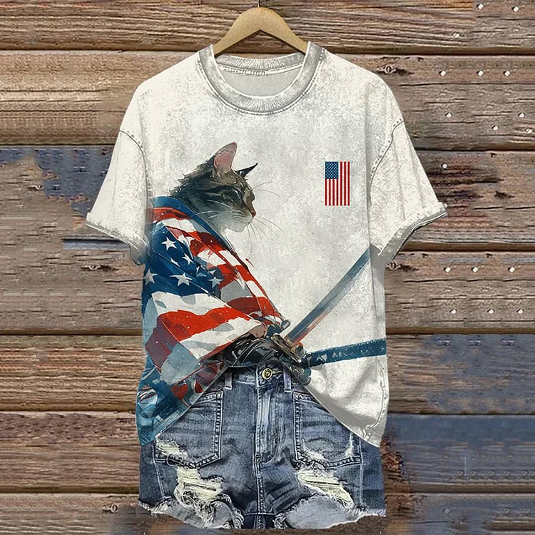 Comstylish Women's Patriotic Flag Kimono Cat Samurai Ink Painting Print T-Shirt