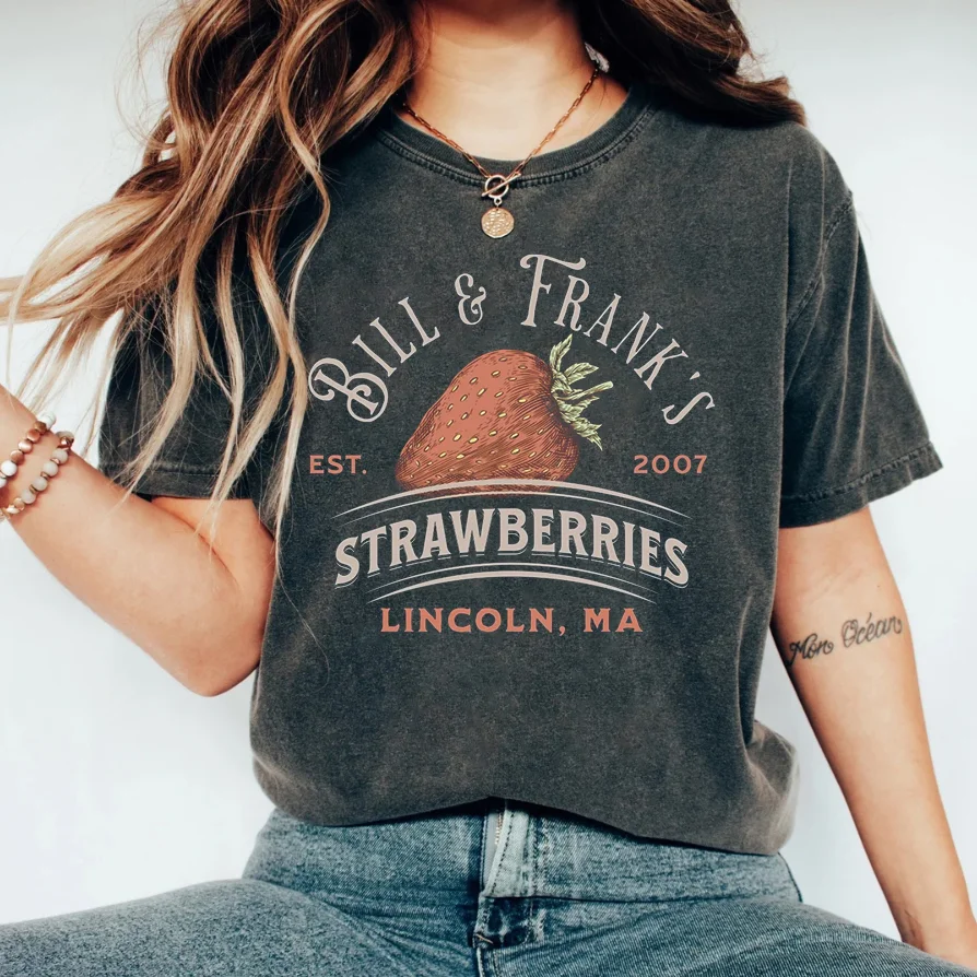 Eagerlys Bill and Frank Strawberry T-shirt Eagerlys