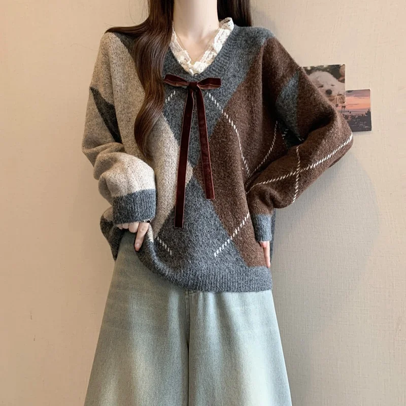 Athvotar Athvotar Red Riger Sweater Woman 2025 Spring New Large-Size Fat Lys V Collar Knitted Christmas Shirt Retro Top