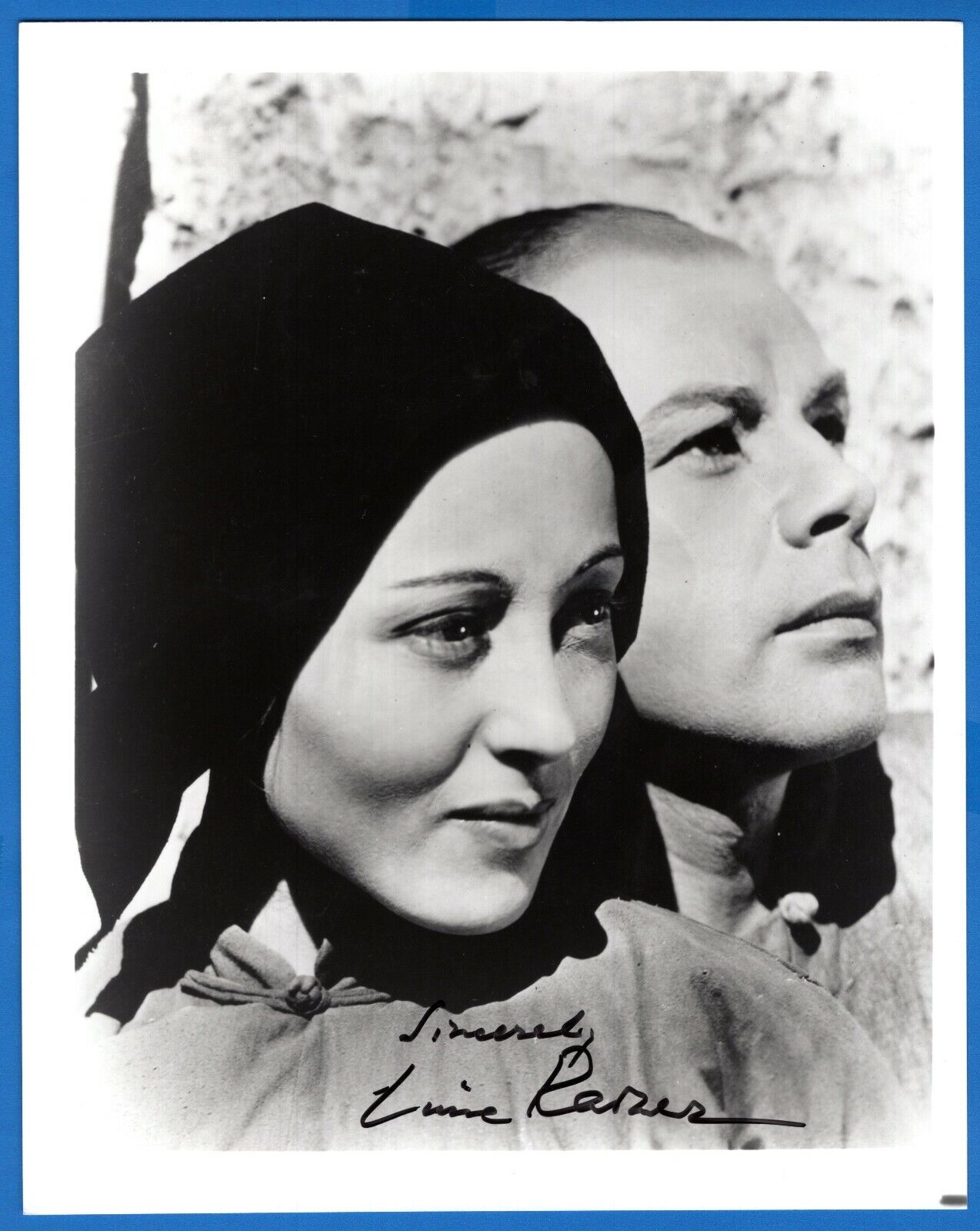 Luise Rainer Actress Hand Signed Autograph 8x10 Photo Poster painting