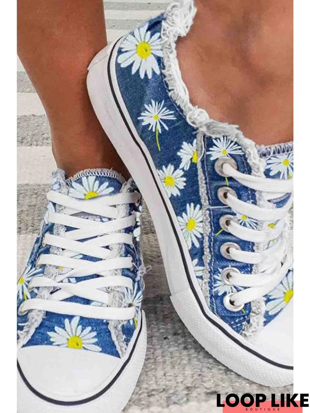 Daisy Graphic-Print Denim Lace-Up Canvas Flats