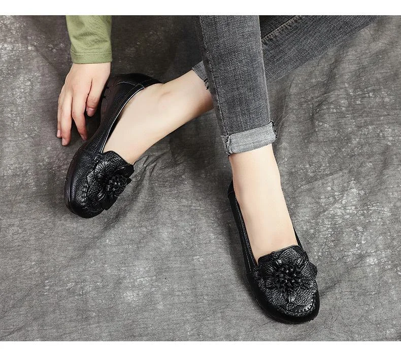 emelie slip on loafer