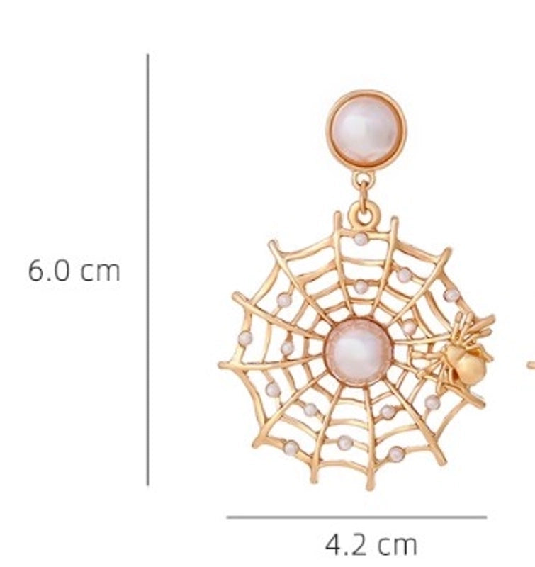 1 Pair Halloween Casual Minimalist Spider Spider Web Hollow Out Inlay Zinc Alloy Artificial Pearls Drop Earrings