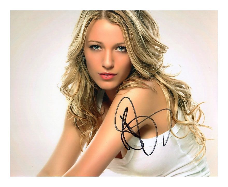 BLAKE LIVELY AUTOGRAPHED SIGNED A4 PP POSTER Photo Poster painting PRINT 2