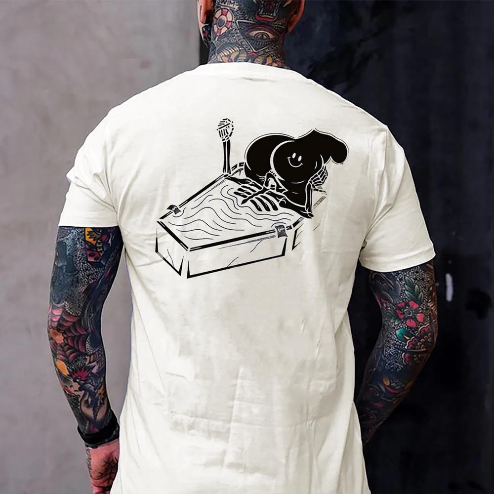 Skull Eat the Naked Ass in the Coffin Graphic Black Print T-shirt