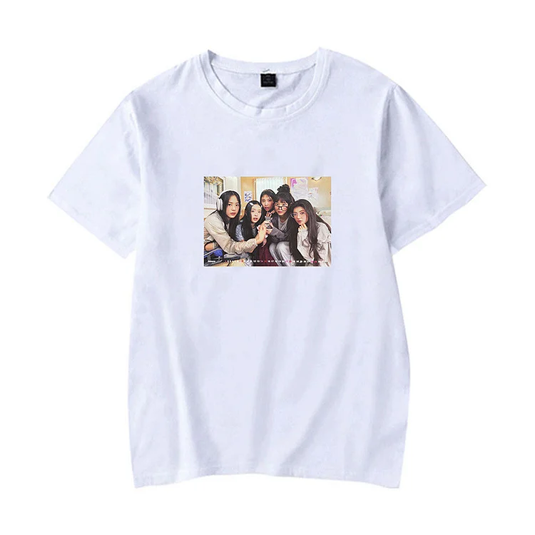 NewJeans 2023 Season's Greetings Welcome to ROOM 722 T-shirt