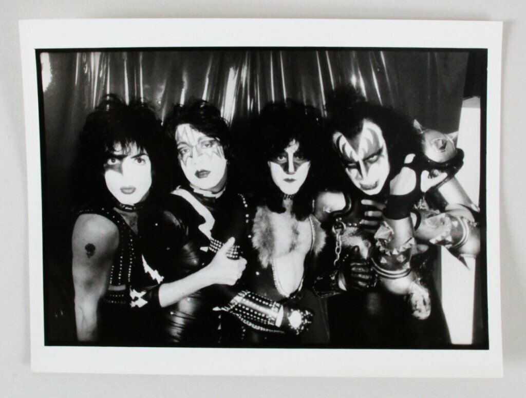 KISS Photo Poster painting