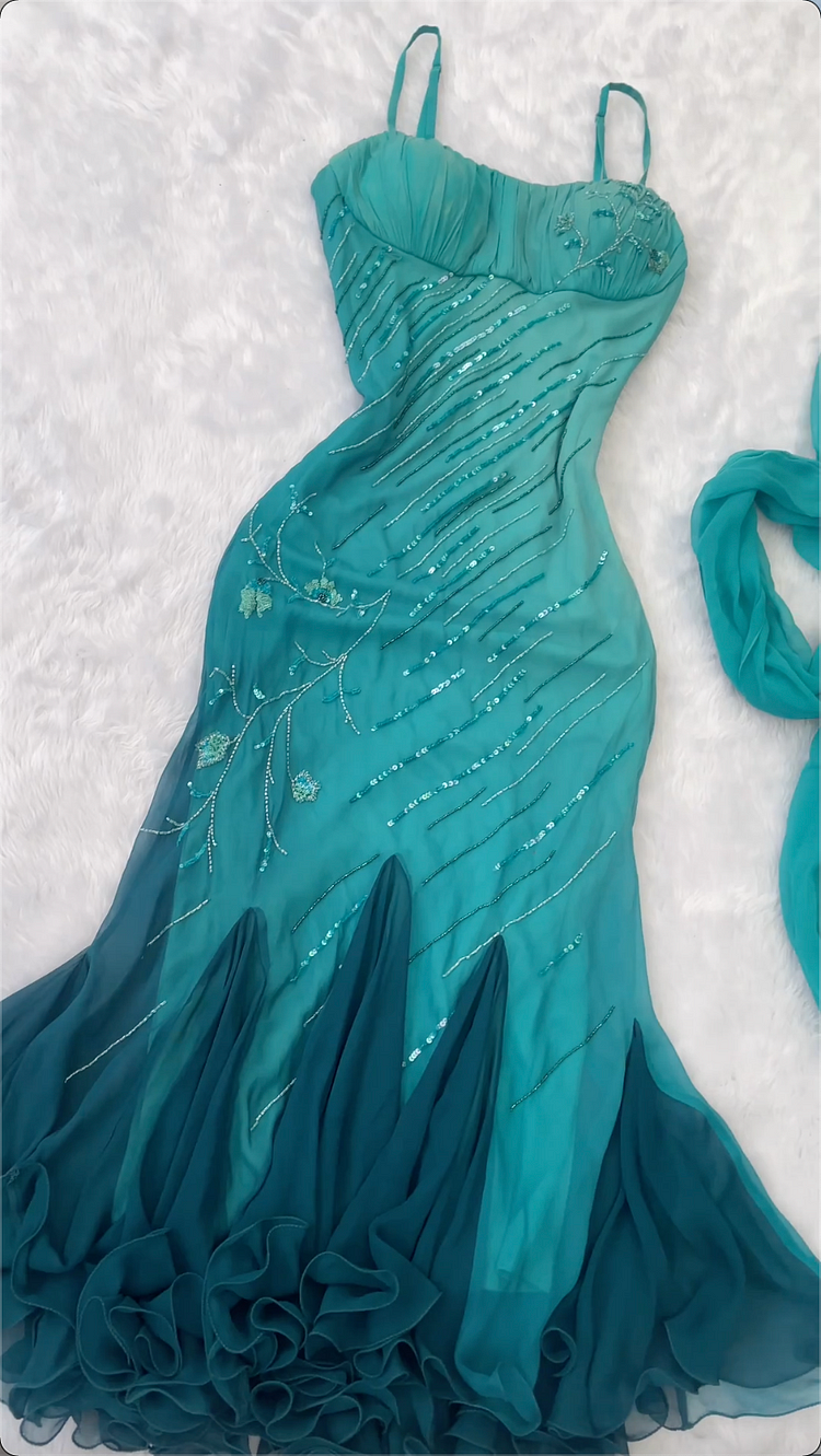 Beautiful fairytale dress🧚🏻